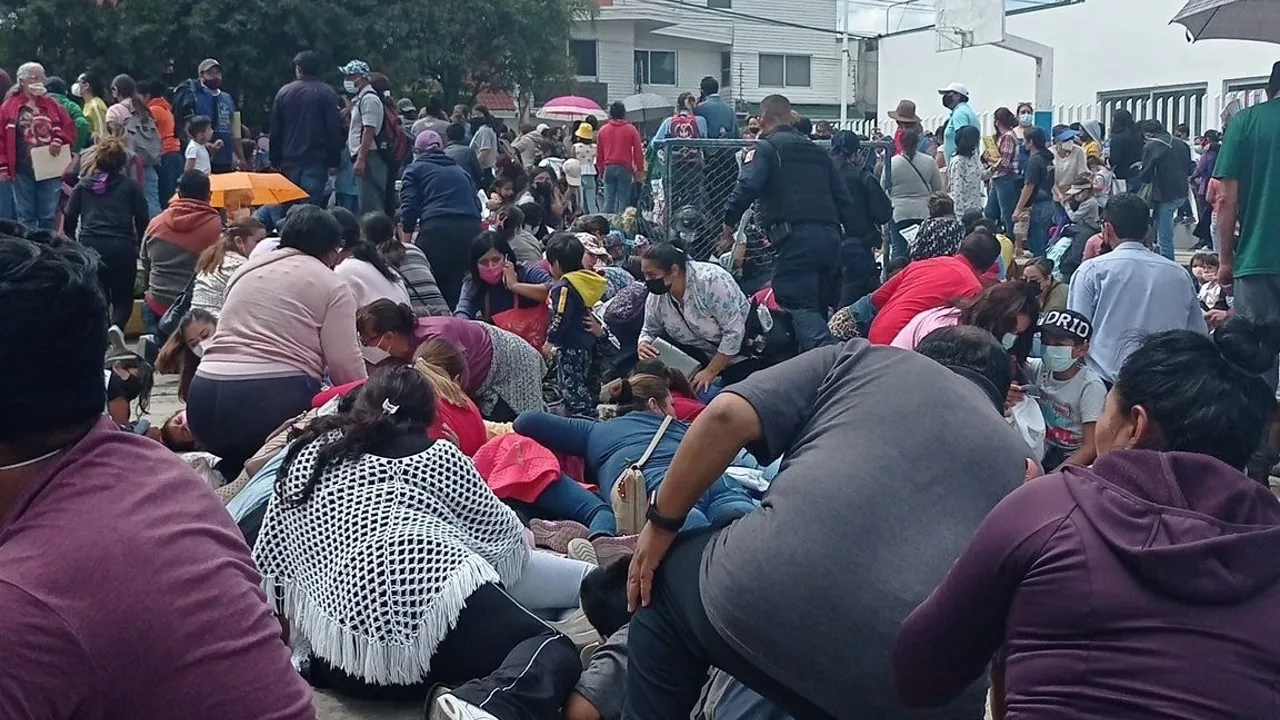 Reportan balacera en jornada de vacunación para niños, hay heridos