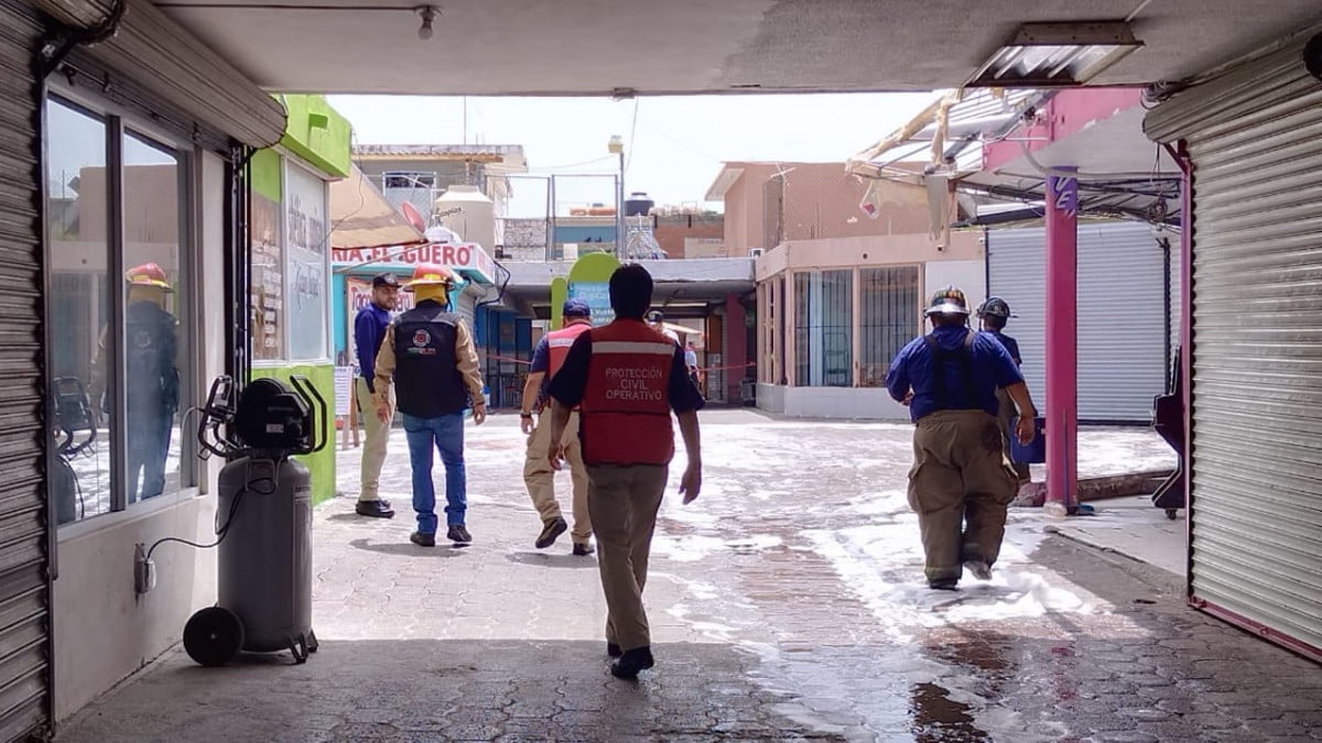 Evacuan 15 negocios y una primaria por presunta fuga de gas