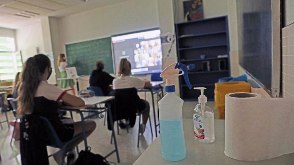 Piden a maestros y padres de familia no ocultar contagios de Covid