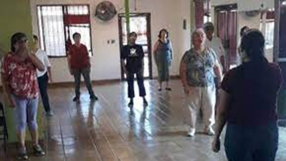 Promueve Facultad de Enfermería de la UAT cuidado del adulto mayor