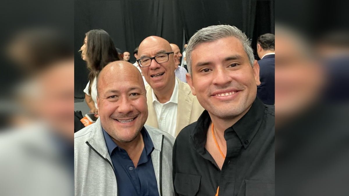 Acude Juan Carlos Zertuche a convención nacional de MC