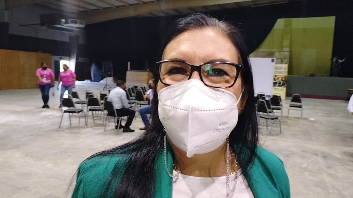 Congreso del Estado sin resolver situación de regidora del 20-32 faltante