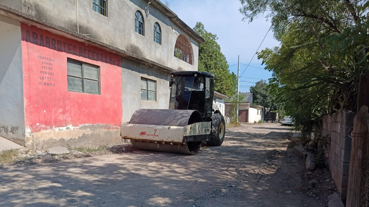 Continúa Municipio de Victoria con mejora de vialidades