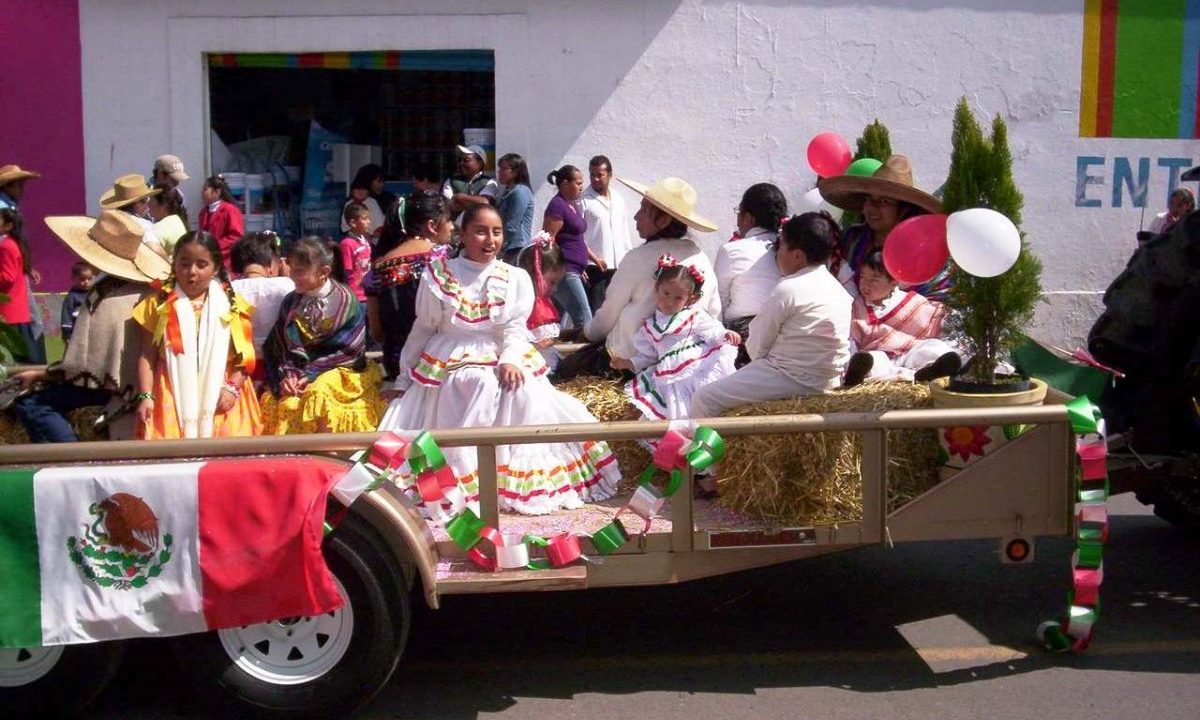 Sí habrá desfile de Independencia en Nuevo Laredo