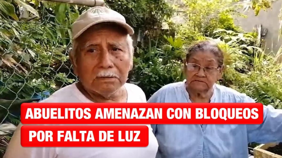 Abuelitos estallan contra la CFE y amenazan con bloqueo; tienen tres días sin luz
