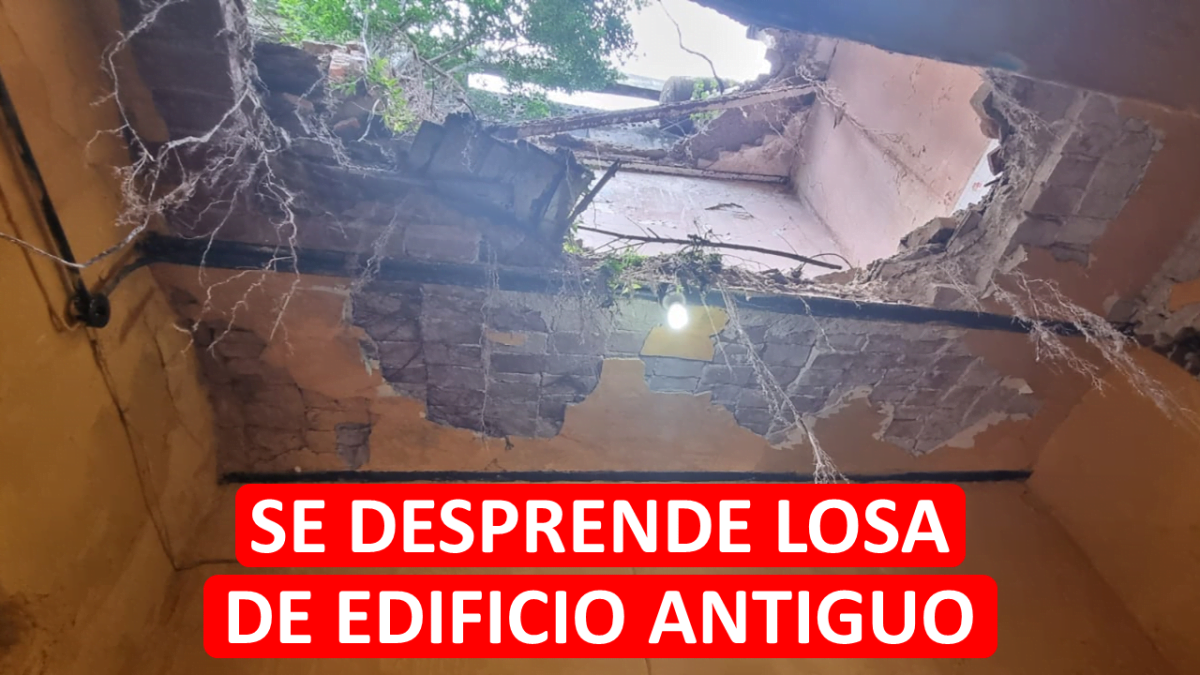 Se desprende losa de edificio antiguo en Tampico