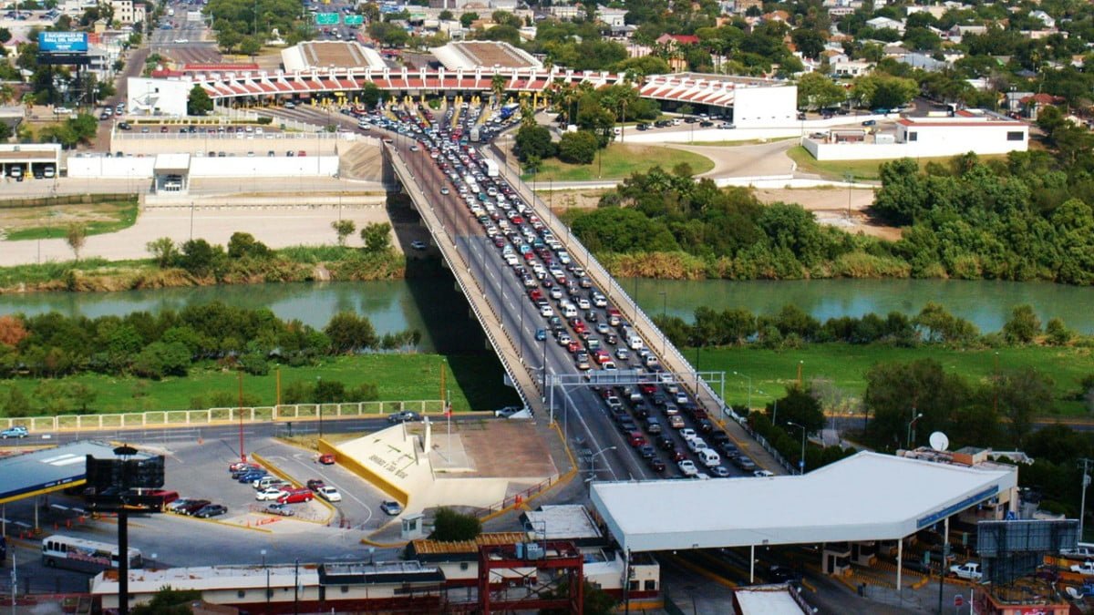 Refuerza Gobierno Federal puentes internacionales en Nuevo Laredo con 200 elementos de la Guardia Nacional