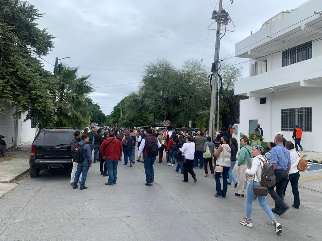 Desalojan a personal de COEPRIS y Auditoría Superior por amenaza de bomba