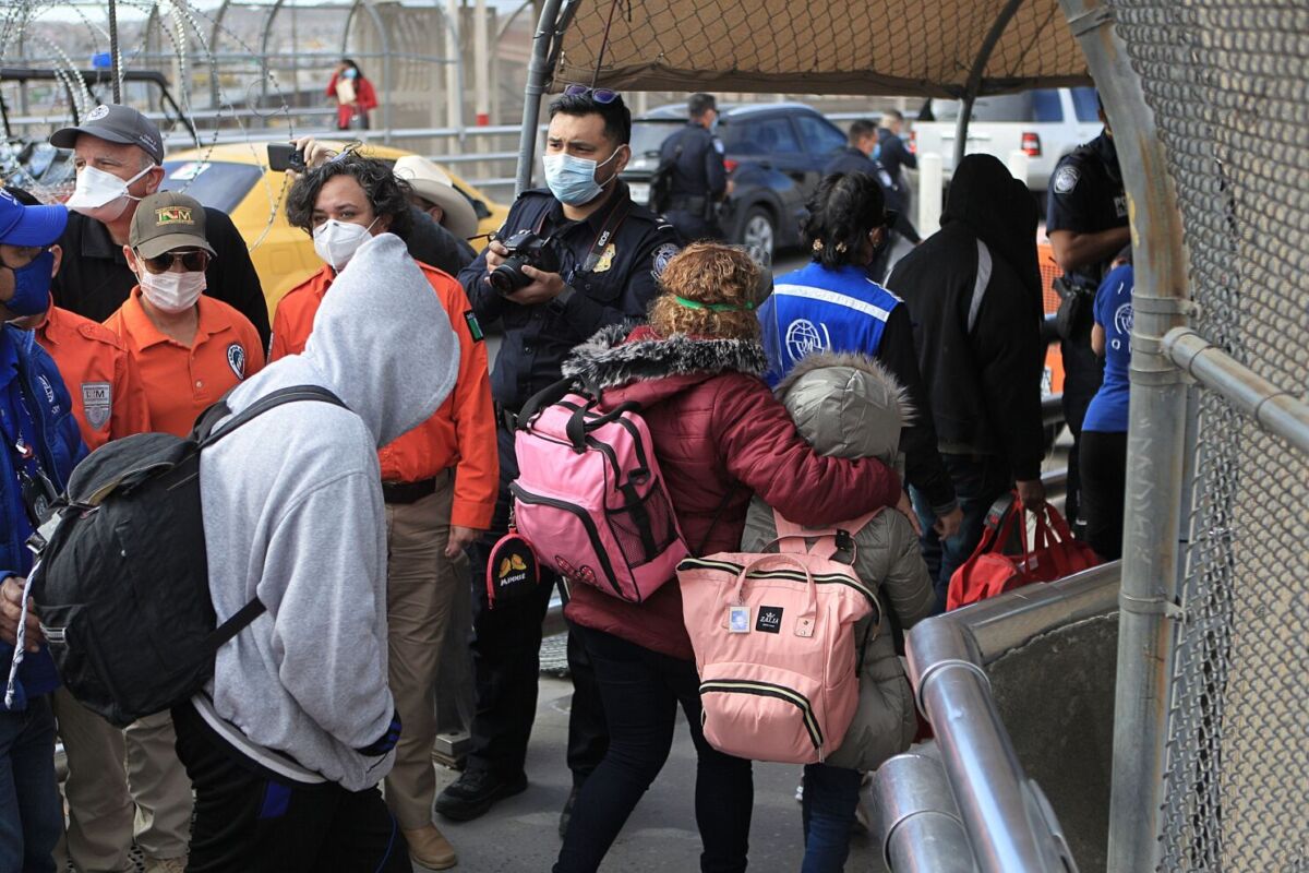 La migración legal en EU regresó en 2022 a los niveles prepandemia