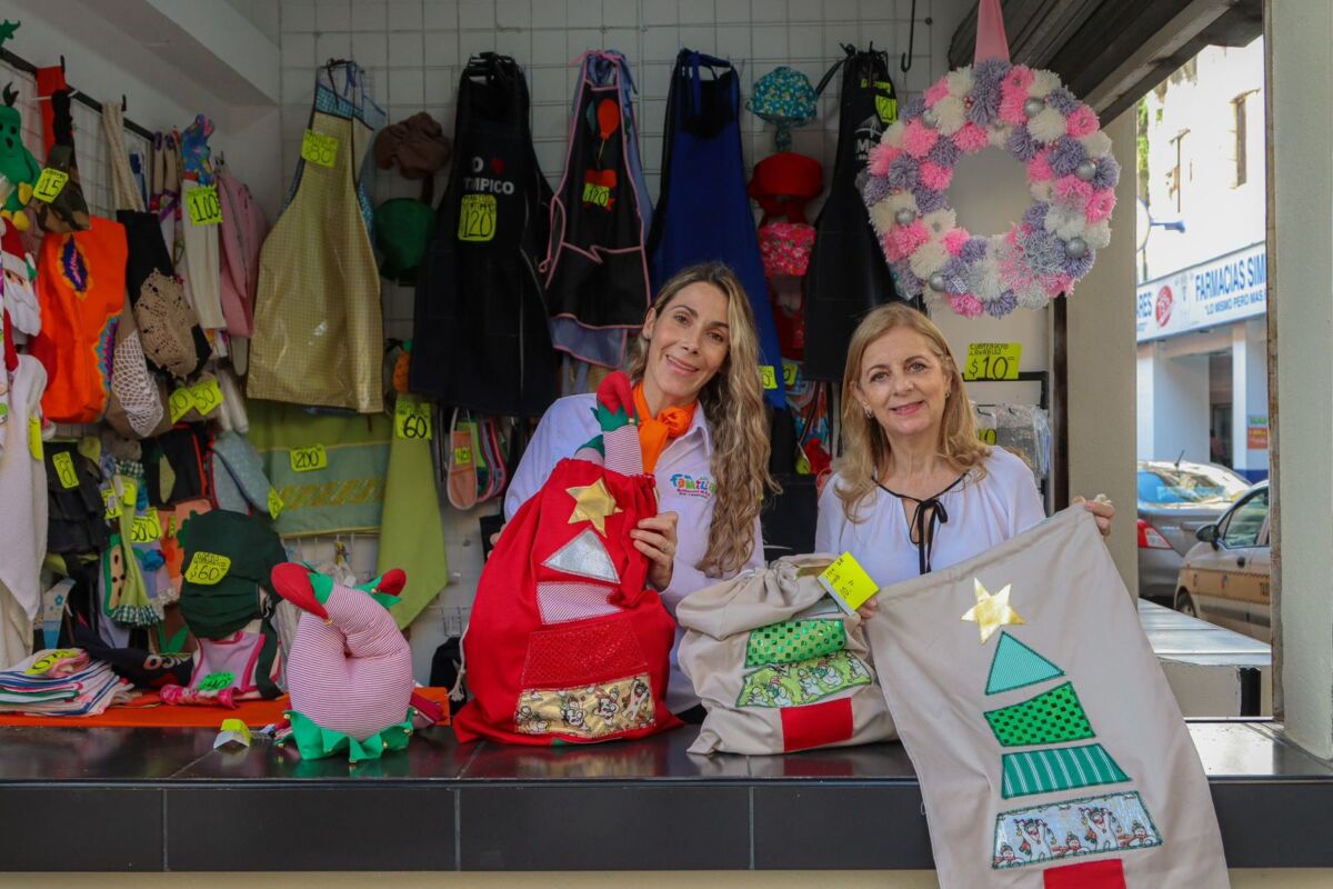 Tiendita DIF Tampico Ofrece Artículos Navideños con Causa
