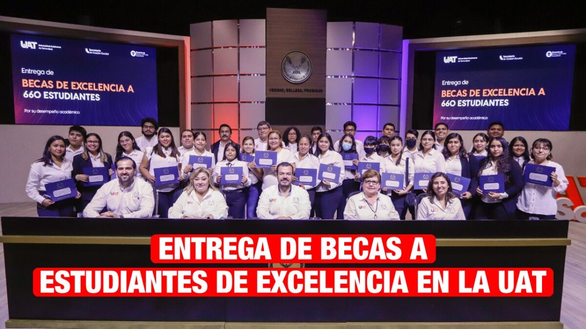 Entrega rector de la UAT becas a estudiantes de excelencia