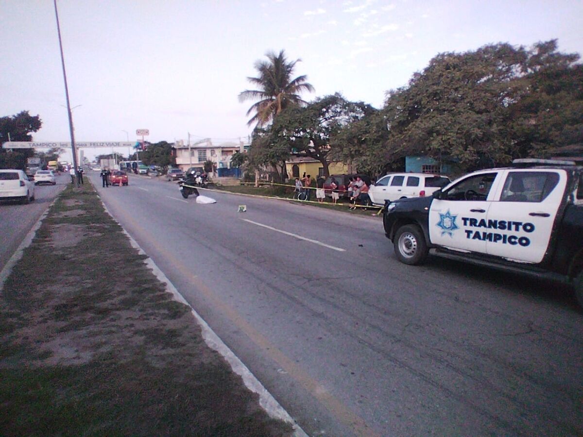 Muere atropellado, frente al sector Moscú en Tampico
