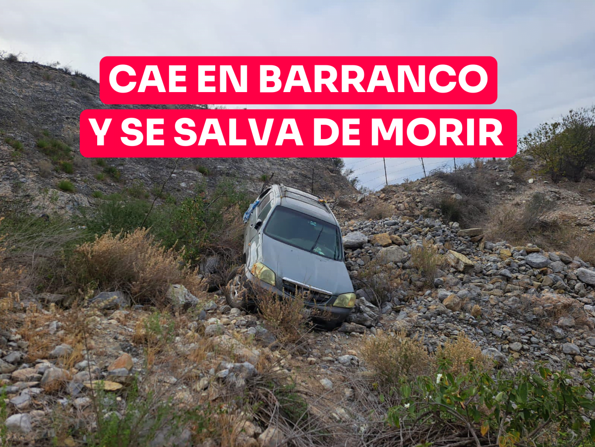 Camioneta se sale de la carretera a la altura de Jaumave