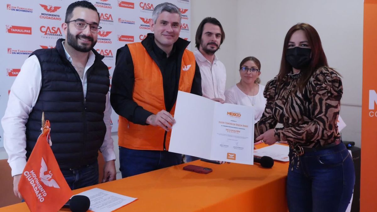 Victorenses con corazón naranja son reconocidos