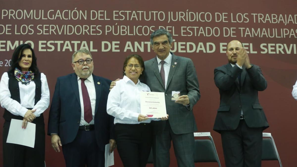 Mejora el gobierno del Estado las condiciones laborales de servidores públicos