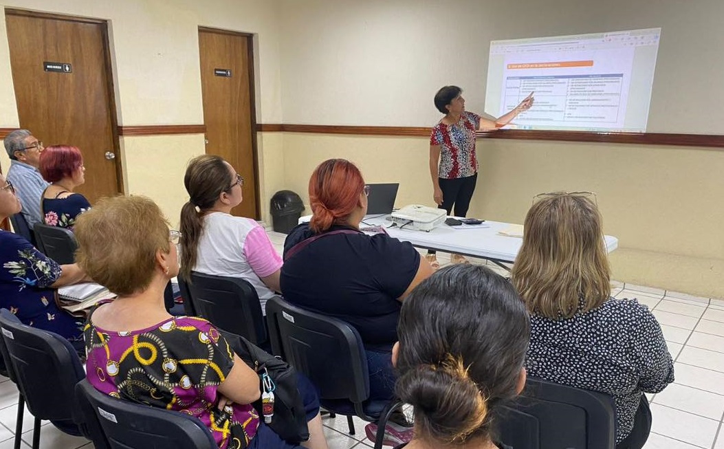 Imparten en Madero plática financiera a emprendedores