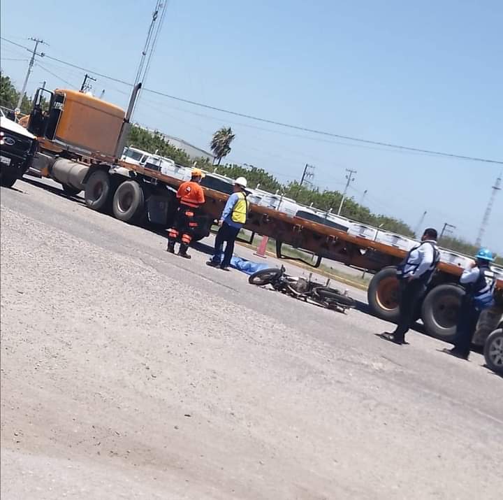 Horrible muerte de trabajador aduanal, trailer le pasa encima en Altamira