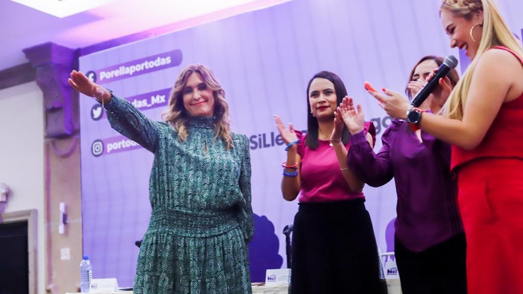 Rinde protesta Maki Ortiz como Coordinadora Estatal del movimiento “Por Ella, Por Todas”