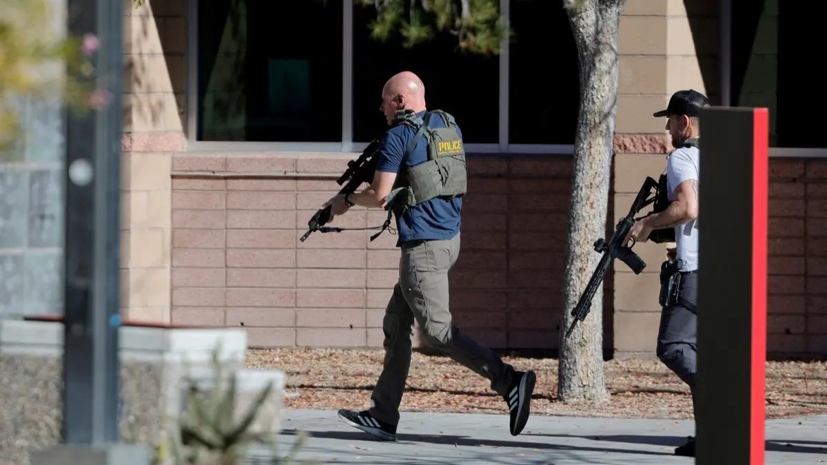 Profesor jubilado es autor de tiroteo en Universidad de Las Vegas