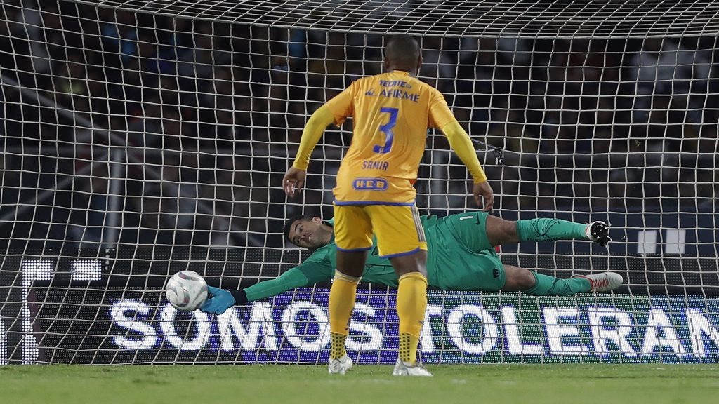 Pumas cae en las garras de Tigres y pierde en CU