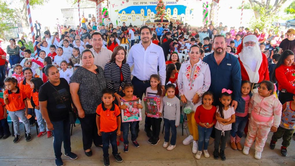Llevó Alcalde Carlos Peña Ortiz alegría y felicidad a niños del área rural