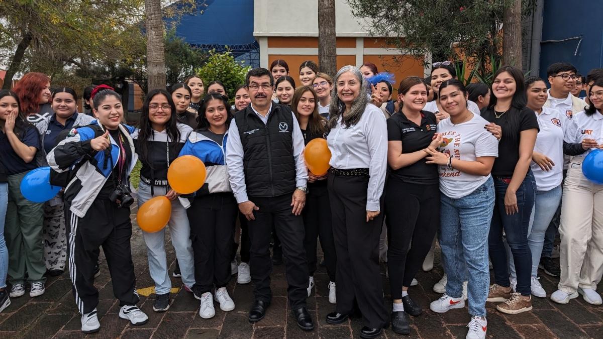Visita Rector las facultades de la UAT en Matamoros