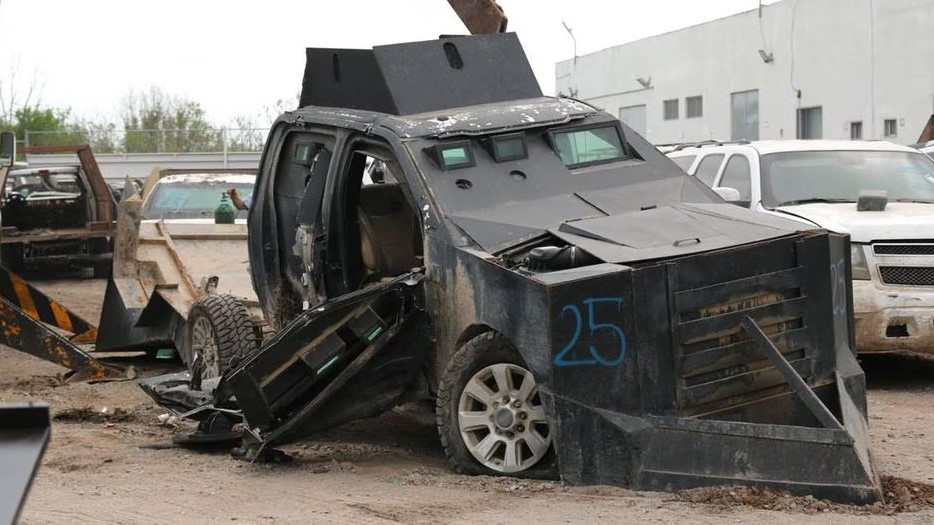 Destruyen 28 vehículos “Monstruos” en Reynosa