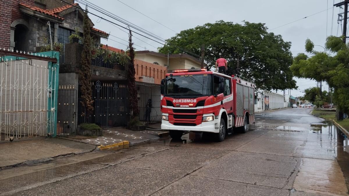 Reportan conato de incendio en vivienda con dos adultos en el interior