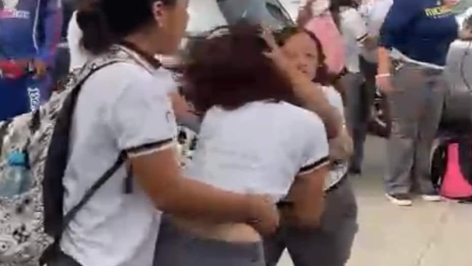 Nueva riña en plantel entre estudiantes, ahora fue en Tampico y entre estudiantes