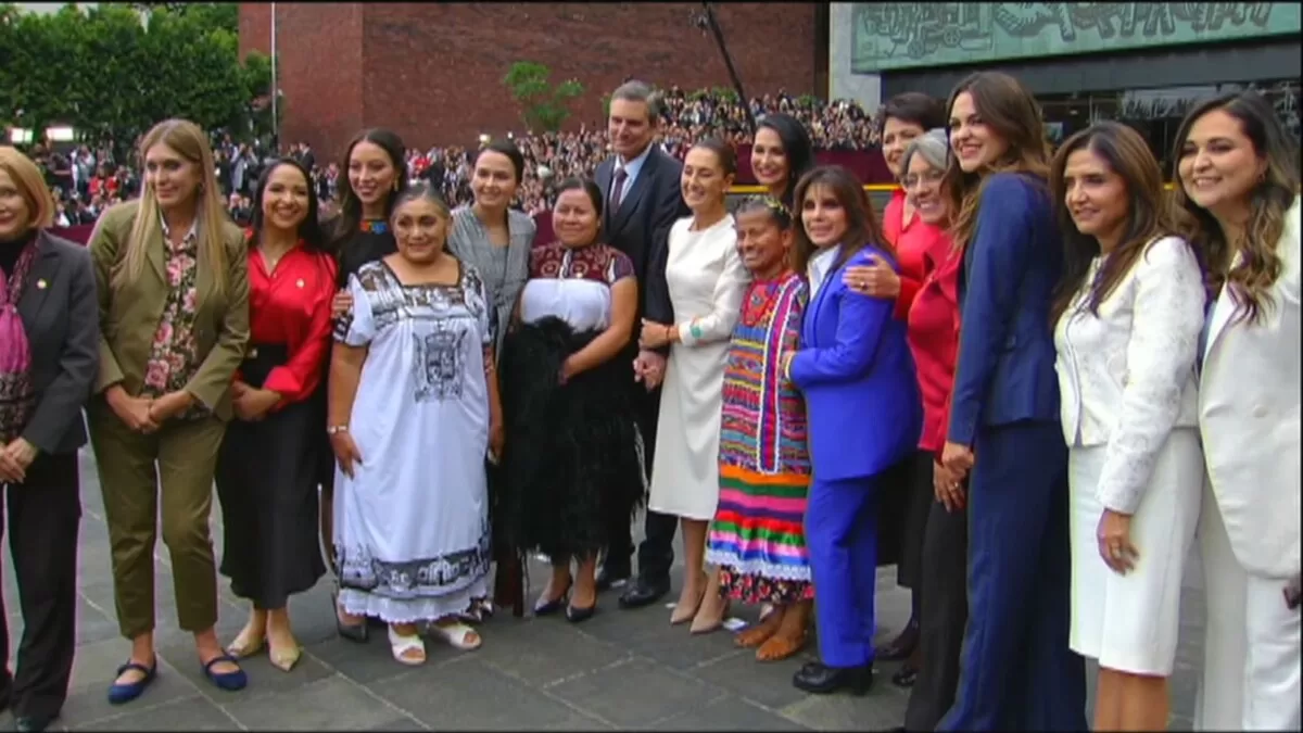 Maki Ortíz acompaña a Claudia Sheinbaum en toma de protesta como Presidenta de México