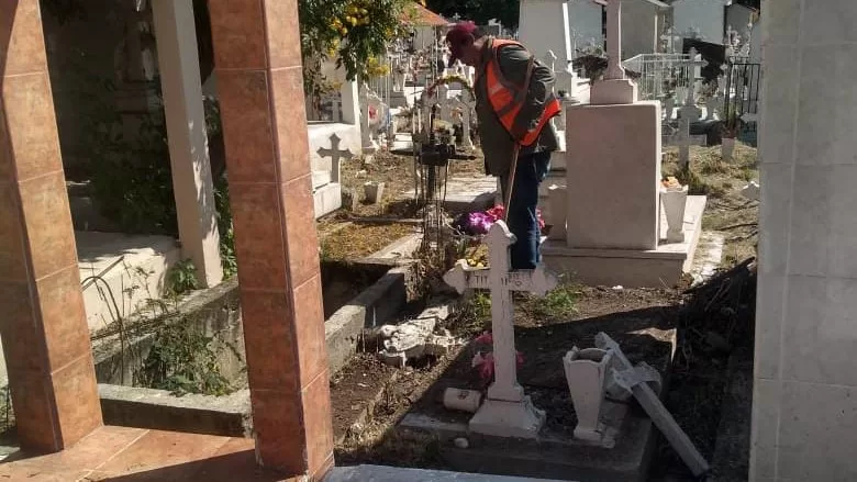 Trabaja Gobierno de Victoria en limpieza de panteones municipales