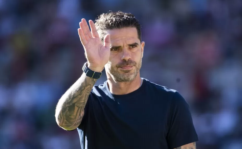 Chivas de Guadalajara anuncia la salida de Fernando Gago como director técnico