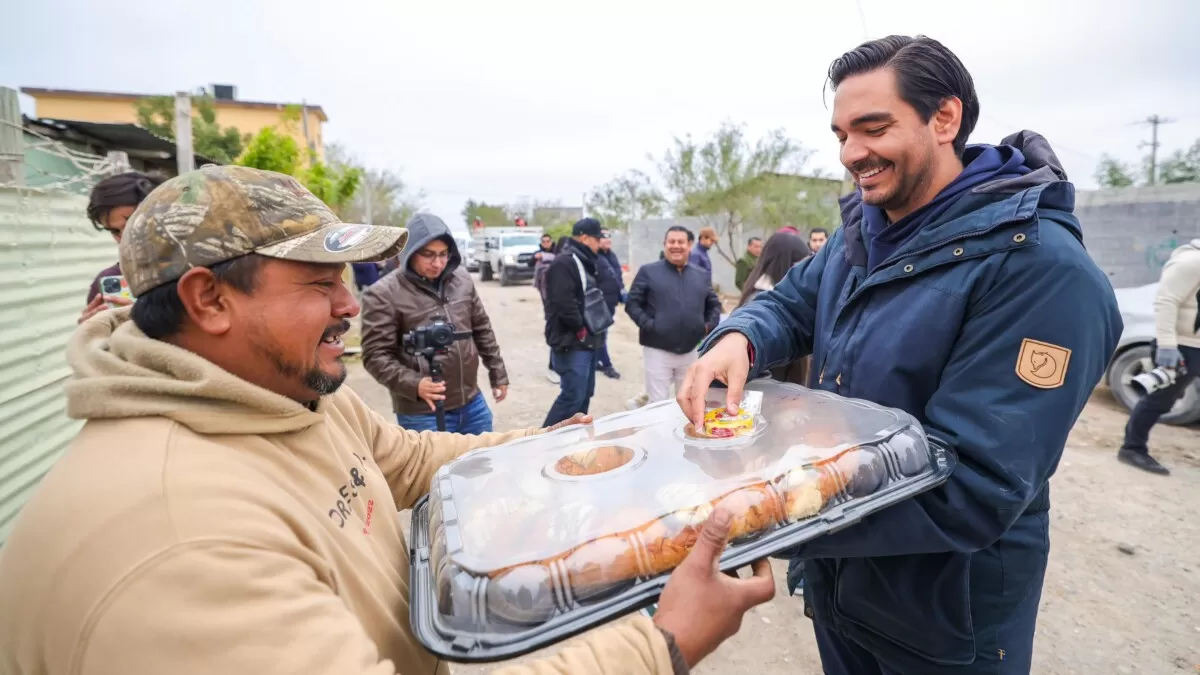 Agradecieron vecinos de Vientos de Cambio visita de Carlos Peña Ortiz