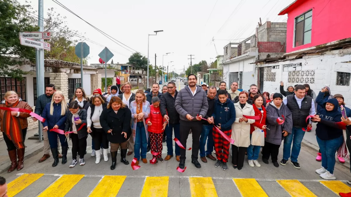 Inauguraron habitantes de la Américo Villarreal obra por más de 7.3 MDP con Carlos Peña Ortiz