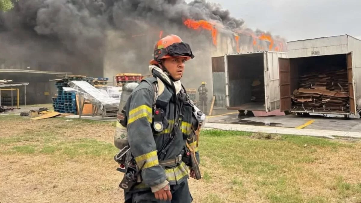 Evacúan a 133 empleados tras incendio en Bachoco, Nuevo León