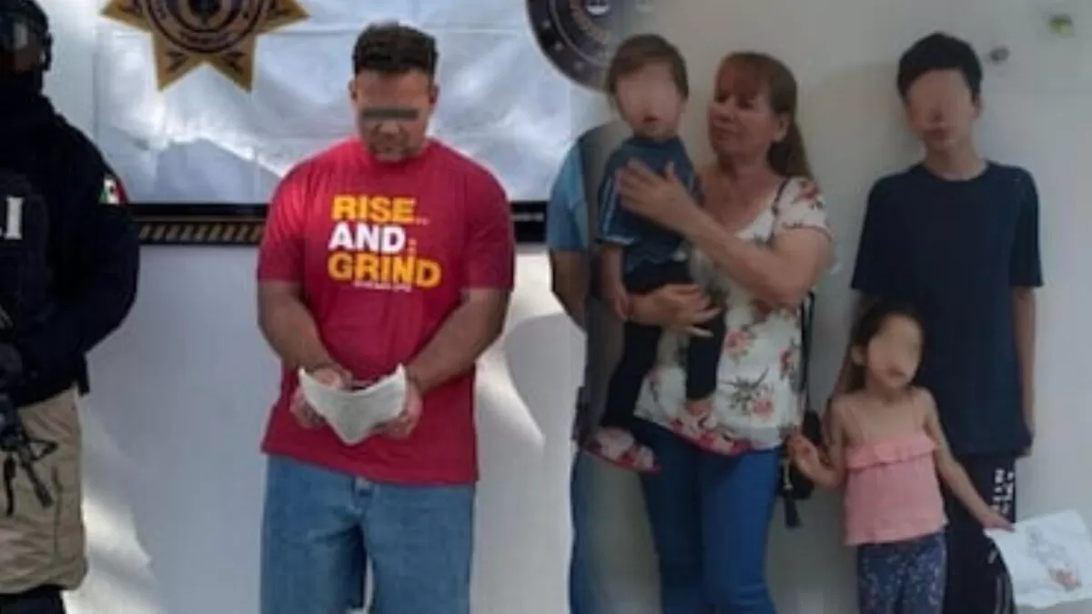Rescatan a tres menores que vivían en el techo de una casa en Mazatlán
