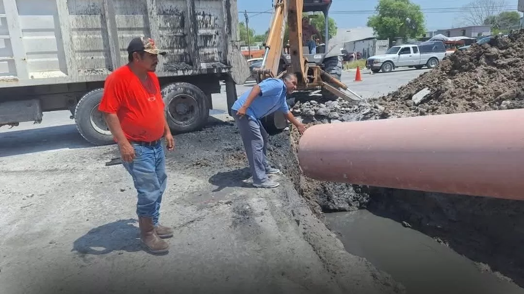 Reparan colector de 30 pulgadas; Gobierno Municipal continúa sirviendo a la comunidad