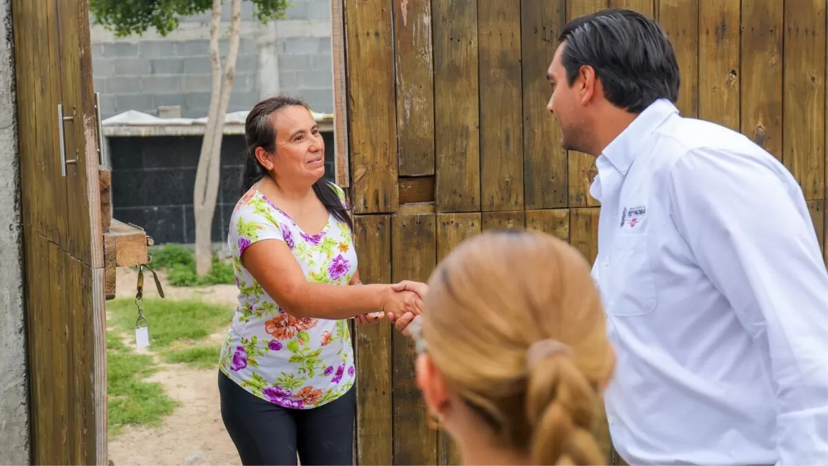 Entregan paquetes de apoyo a damnificados de Reynosa
