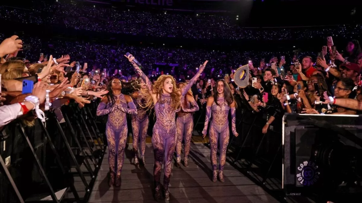 Temen brote de sarampión en show de Shakira