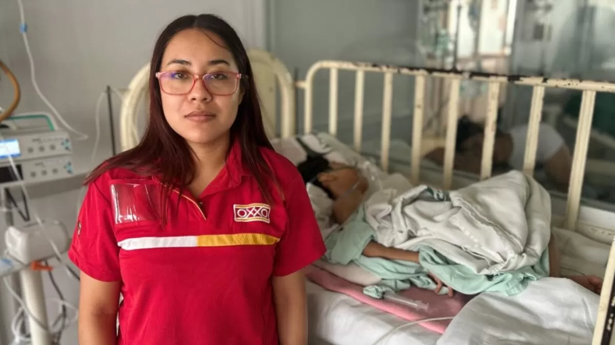 Niño con microcefalia lleva una semana esperando cirugía en el IMSS
