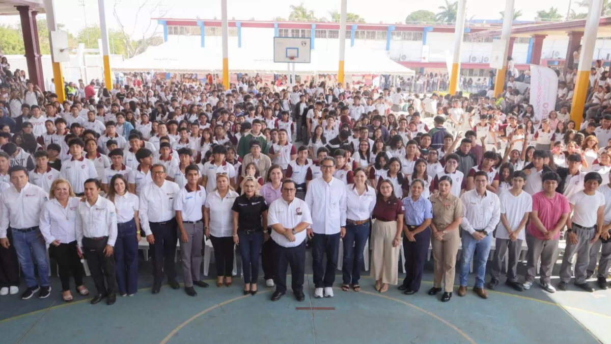 Reafirma Erasmo González un Gobierno muy cercano a los jóvenes