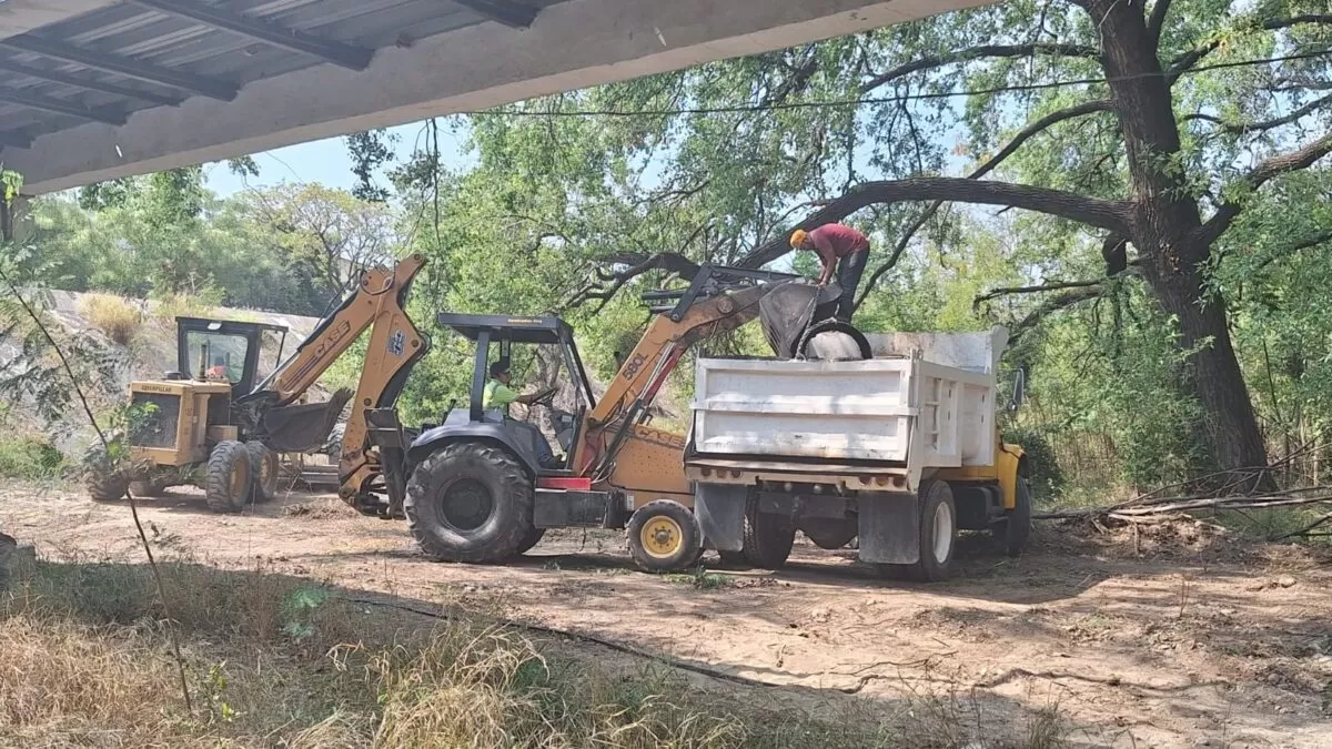 Inicia Gobierno de Victoria reconstrucción de puentes peatonales