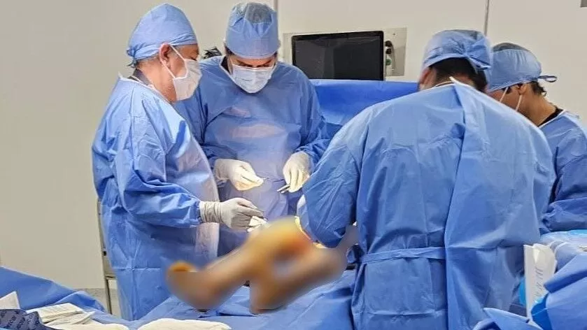 Joven de Altamira dona tejidos que ayudarán a más de 60 personas