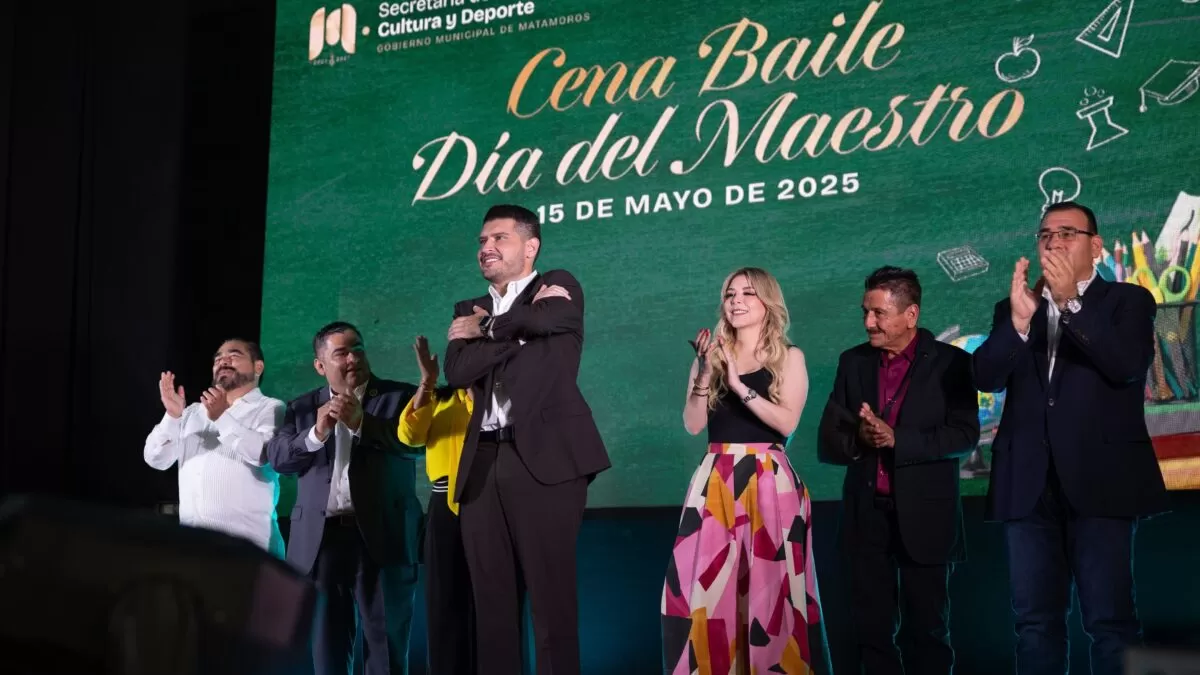 Celebra Beto Granados a 4 mil maestros de Matamoros