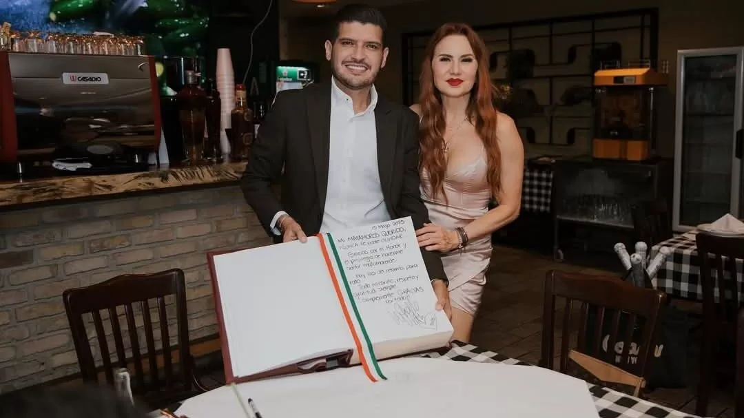 Michelle Vieth, firma libro de visitantes distinguidos en Matamoros
