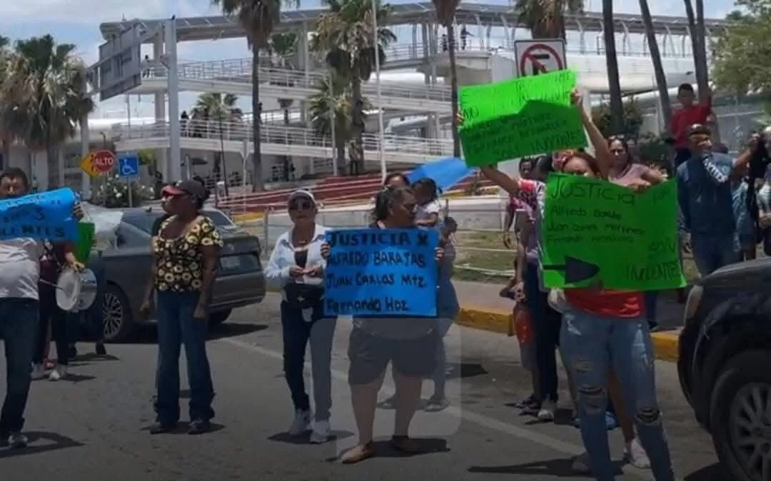 Familiares de detenidos por caso “Fugitivo”protestan en Reynosa