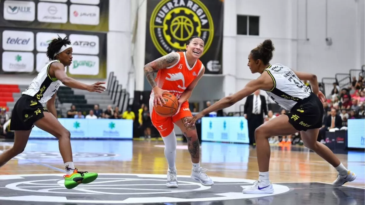 Correbasket UAT gana en tiempo extra y empata la serie