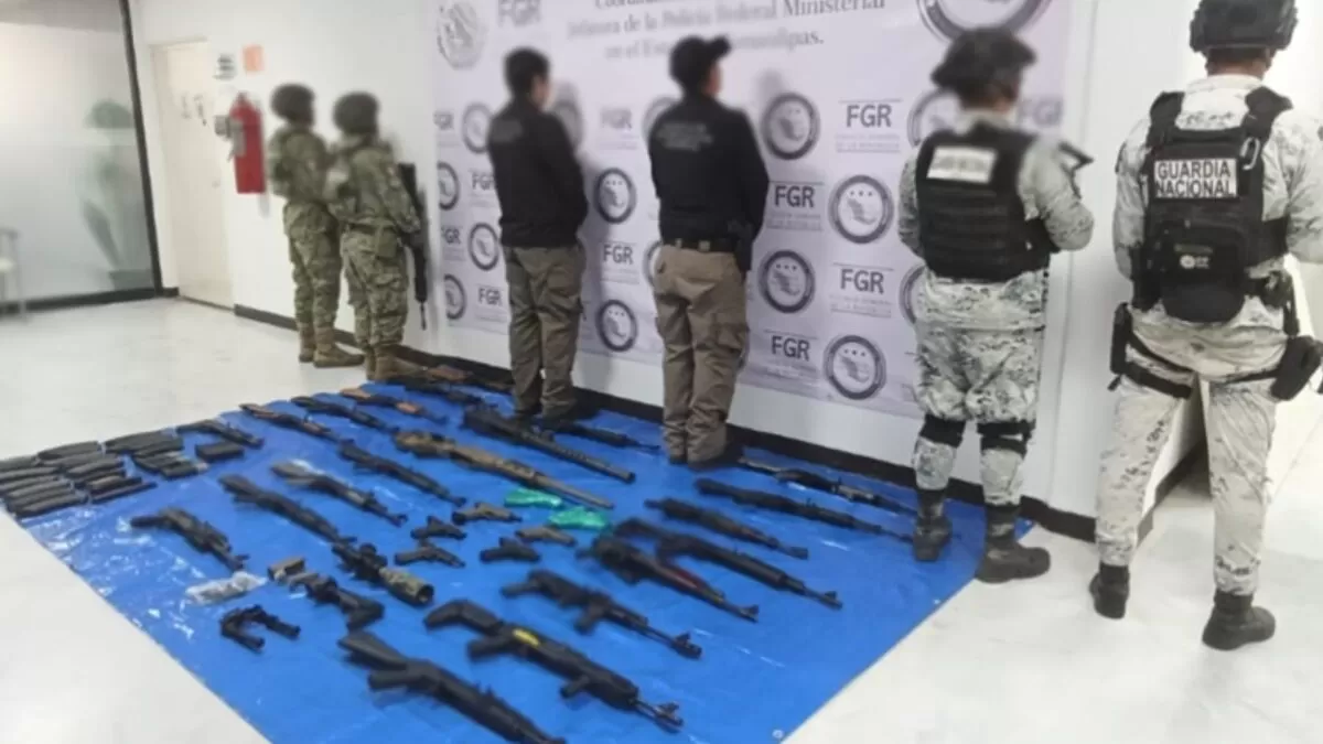 Tres detenidos y arsenal asegurado en operativos en Tamaulipas