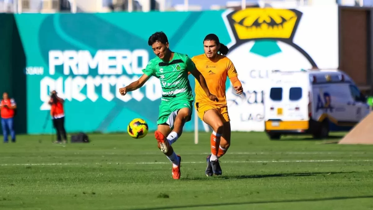 Santos golea a Correcaminos en duelo de preparación