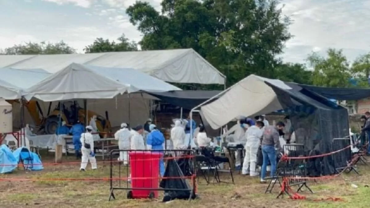 Hallan más de 60 cuerpos en fosas de Morelos; 10 son de bebés